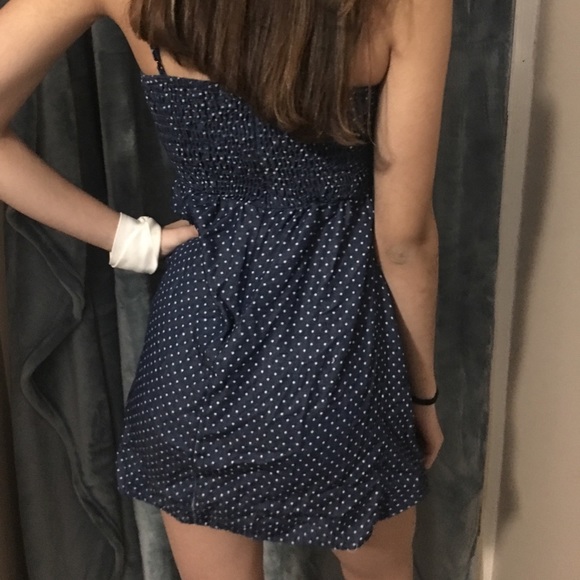 Dress - Picture 4 of 6